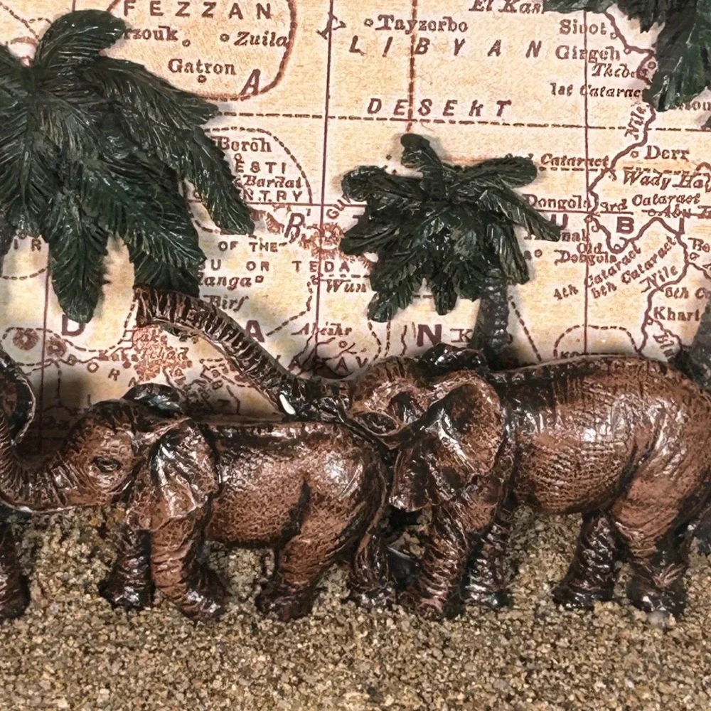 N/A charming shadow